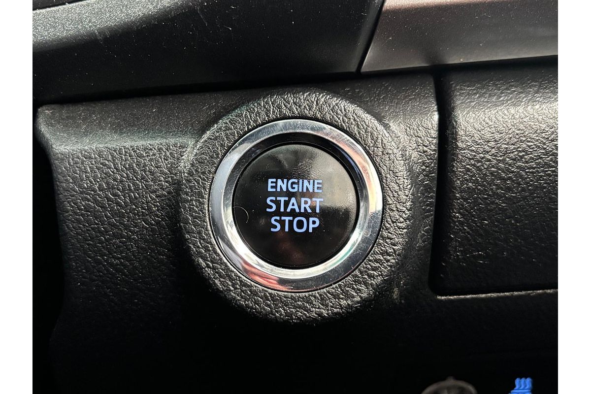 2017 Toyota Hilux SR5 GUN126R 4X4