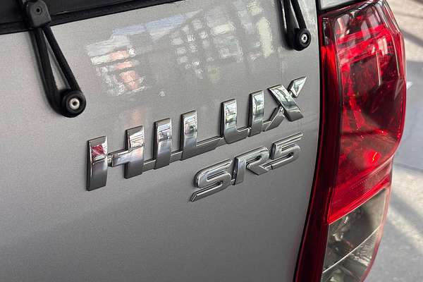 2017 Toyota Hilux SR5 GUN126R 4X4