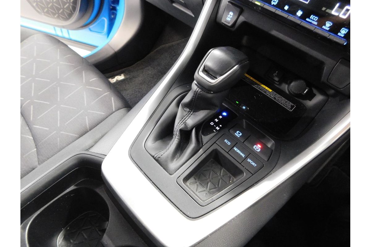 2020 Toyota RAV4 GXL MXAA52R