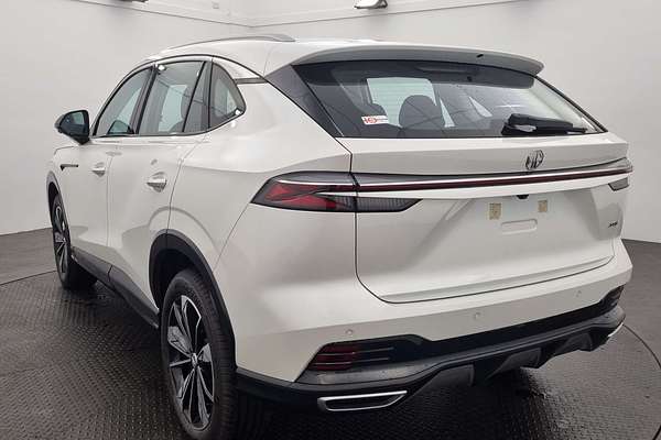 2024 MG HS Excite SAS23