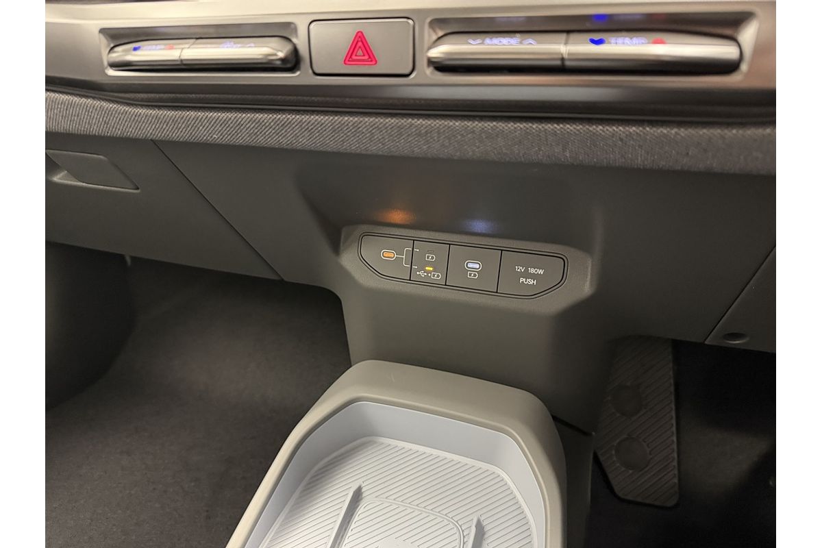 MY25 Kia SV EV3 EARTH FWD LR SUBTLE GREY INT