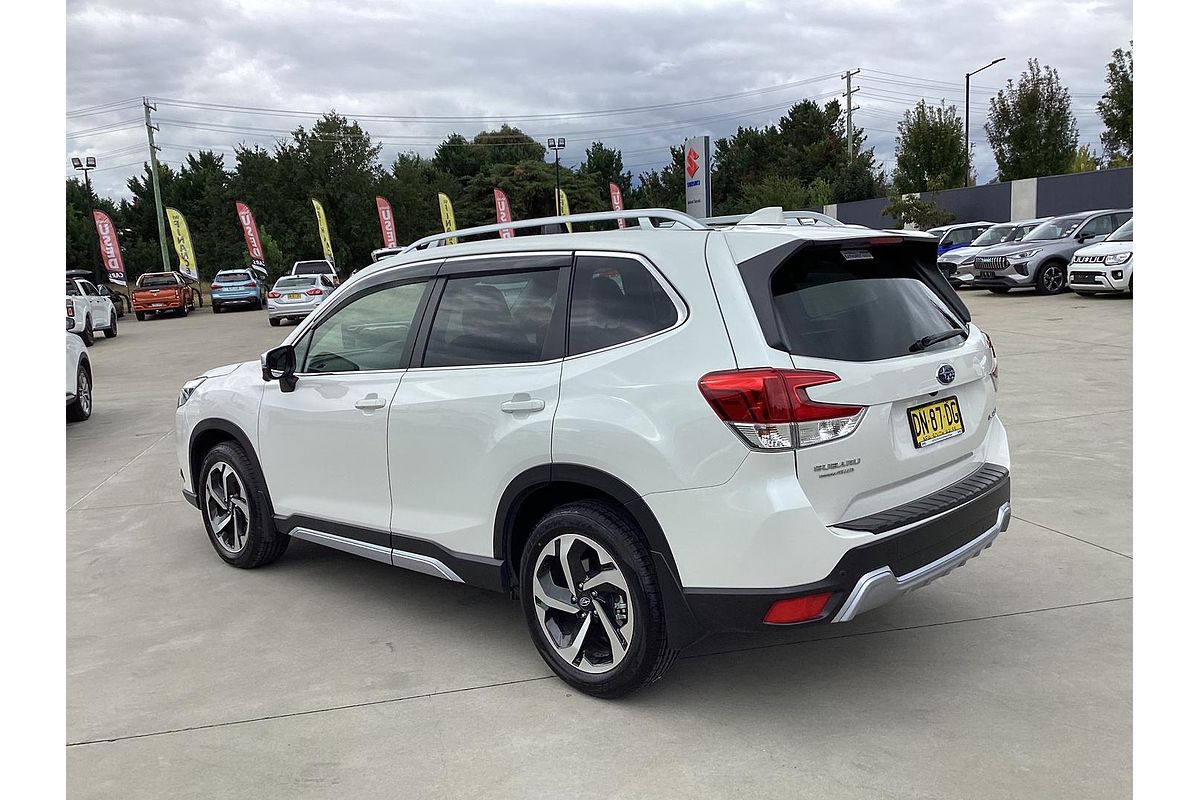 2023 Subaru Forester 2.5i-S S5