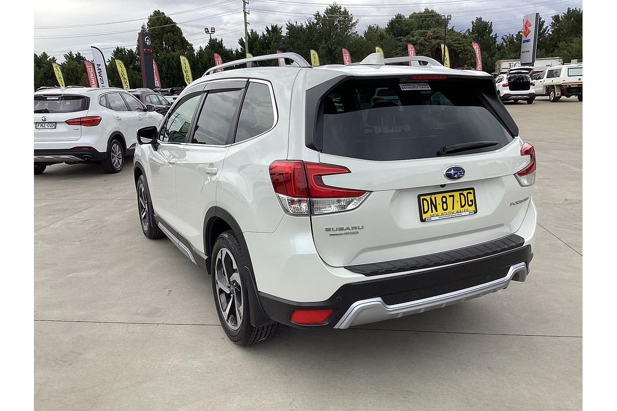 2023 Subaru Forester 2.5i-S S5