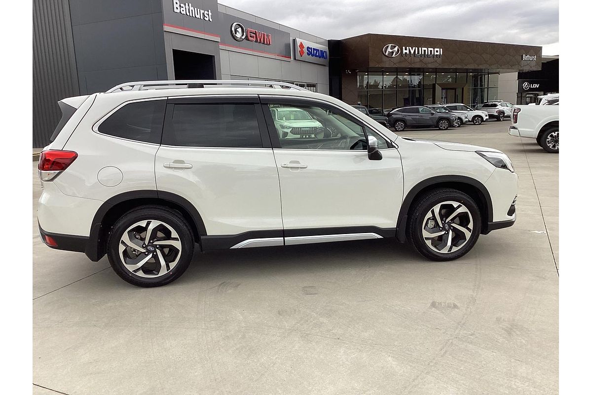 2023 Subaru Forester 2.5i-S S5