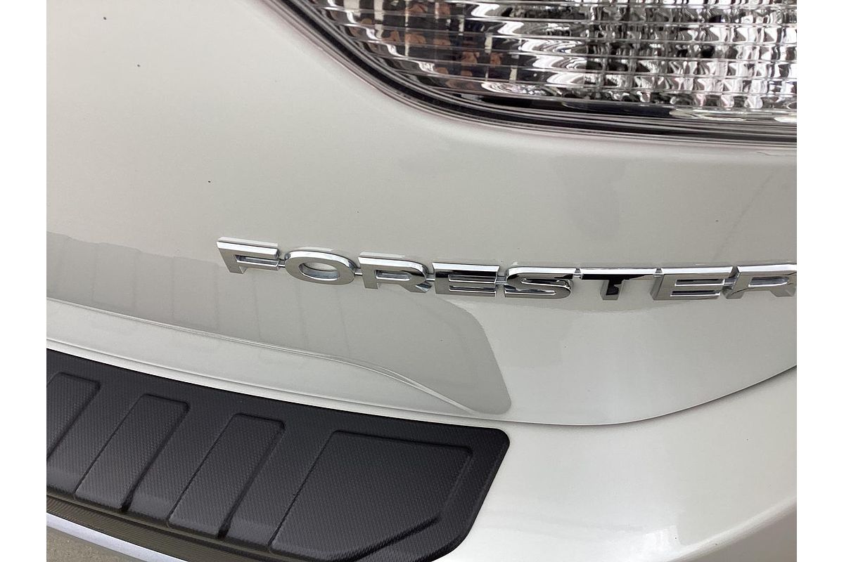 2023 Subaru Forester 2.5i-S S5
