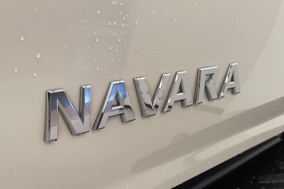 2016 NISSAN NAVARA ST (4x4) AUTO DUAL CAB UTILITY DT4 DIESEL