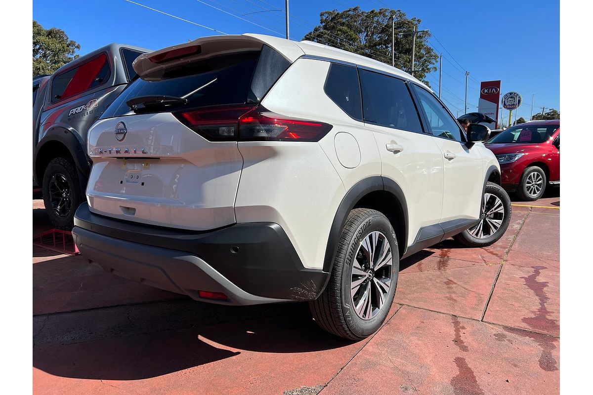 2024 Nissan X-TRAIL ST-L T33