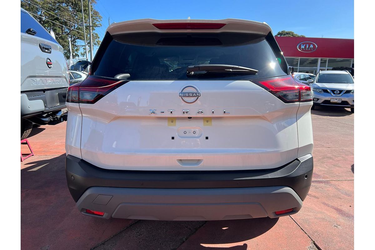 2024 Nissan X-TRAIL ST-L T33