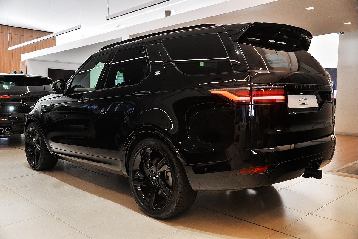 2024 Land Rover Discovery P360 Dynamic HSE Series 5