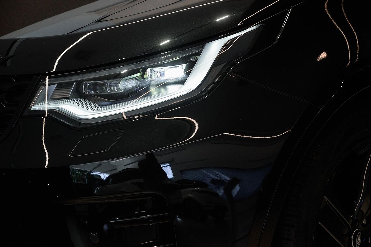 2024 Land Rover Discovery P360 Dynamic HSE Series 5