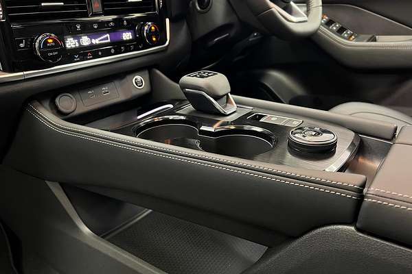 2025 Nissan X-TRAIL Ti-L e-POWER T33