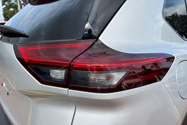 2024 Nissan X-TRAIL ST-L T33