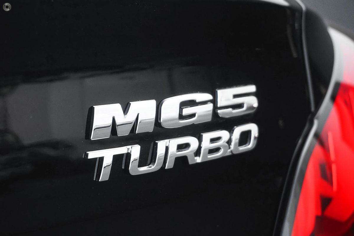 2024 MG MG5 Essence 2WD