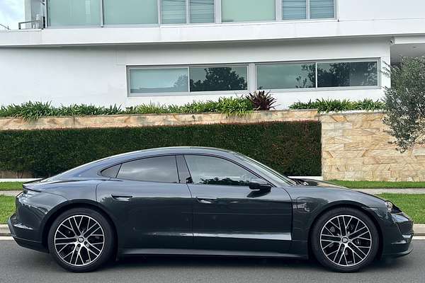 2022 Porsche TAYCAN 4S Y1A MY22