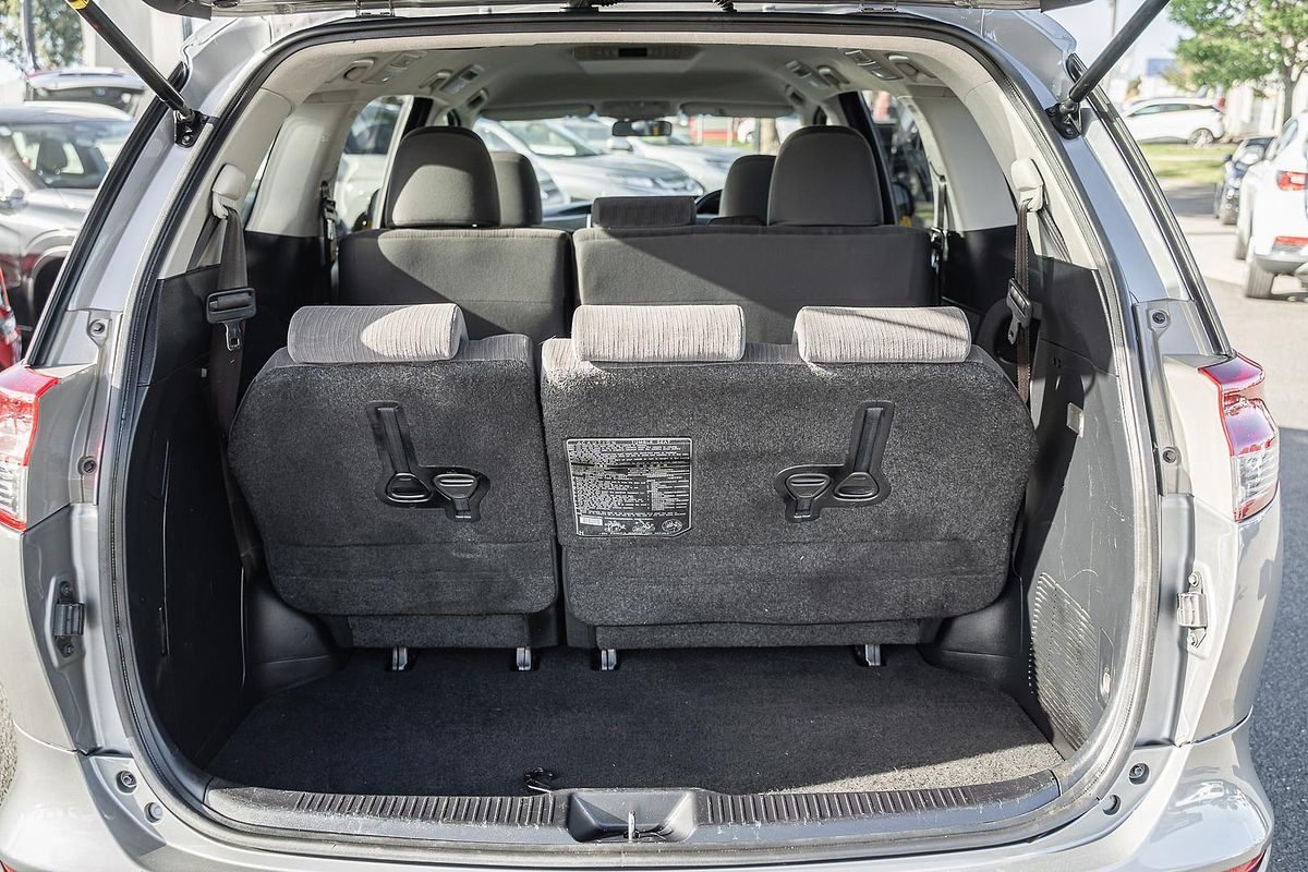 2014 Toyota Tarago GLX ACR50R