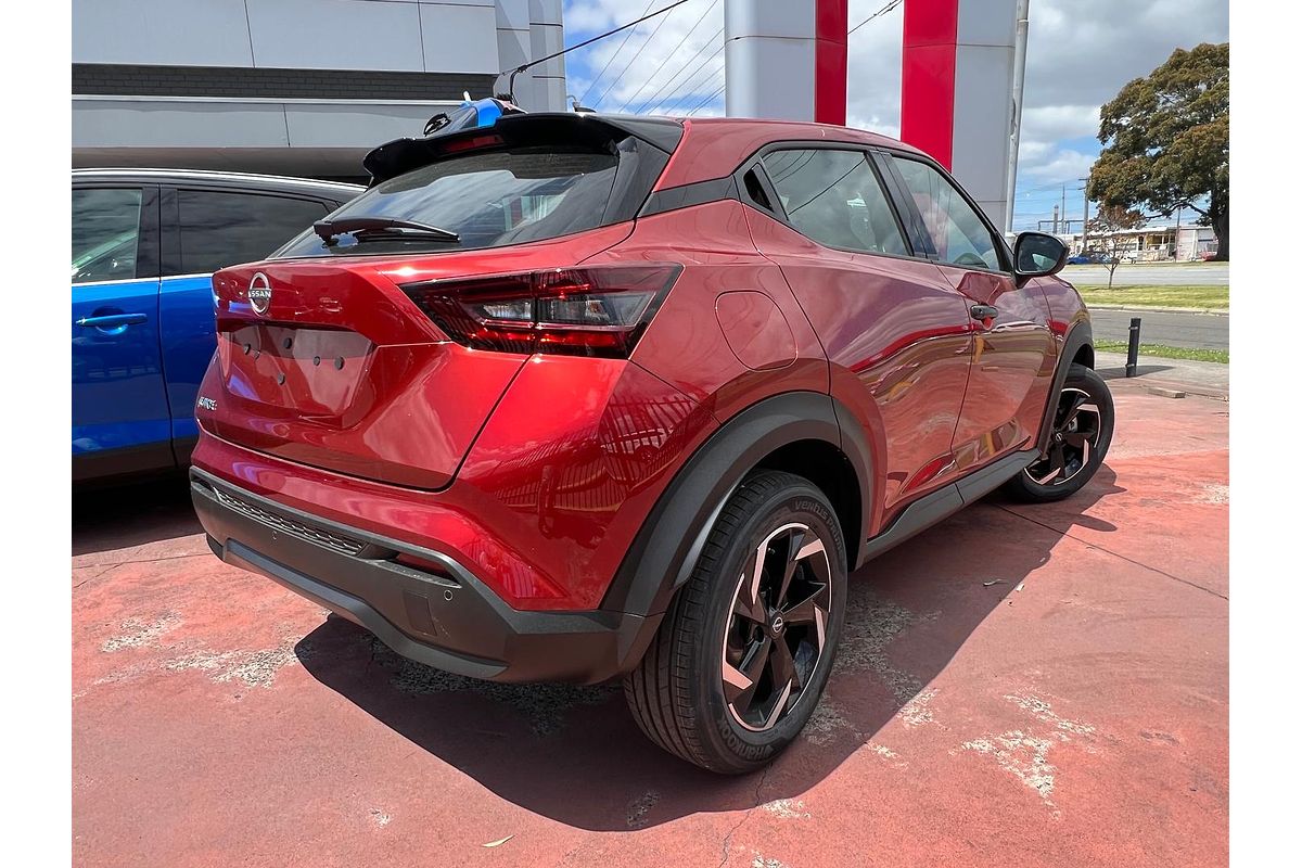 2024 Nissan JUKE ST+ F16