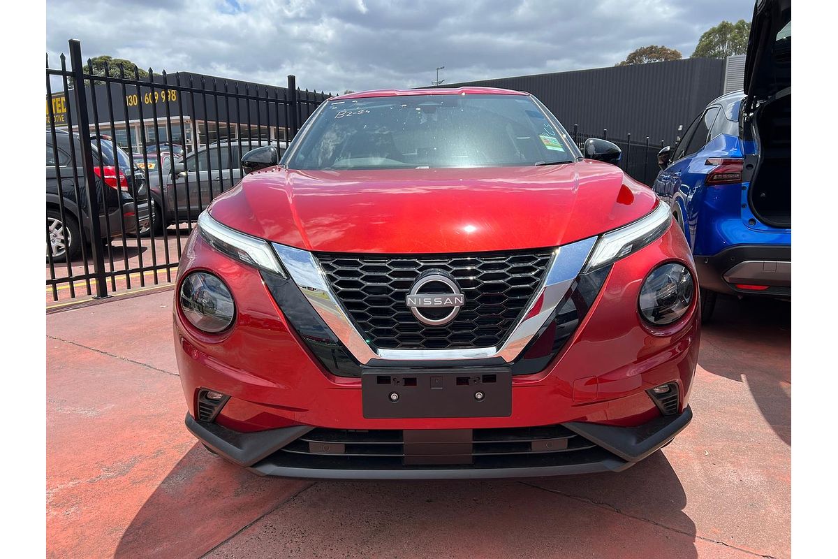 2024 Nissan JUKE ST+ F16