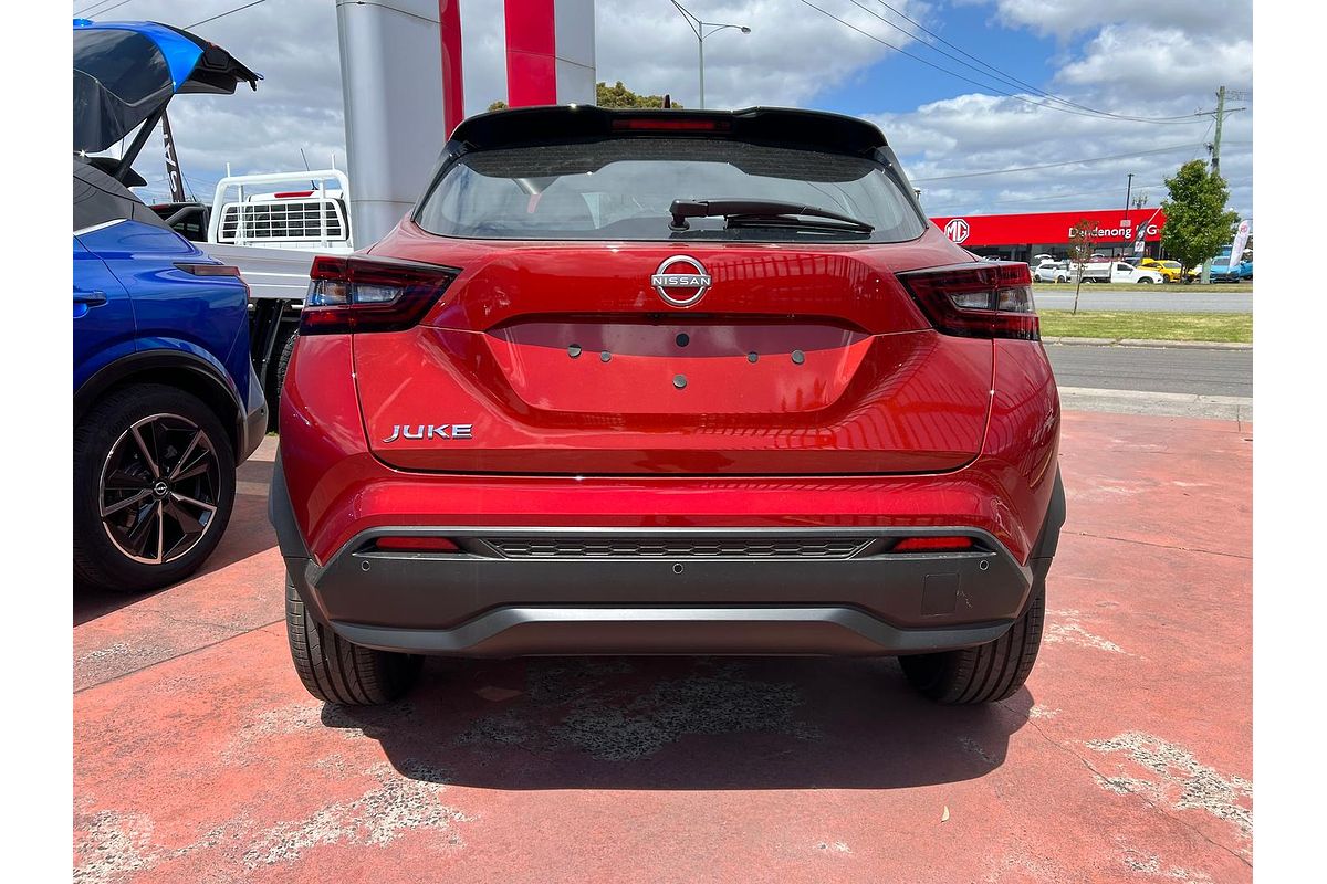 2024 Nissan JUKE ST+ F16