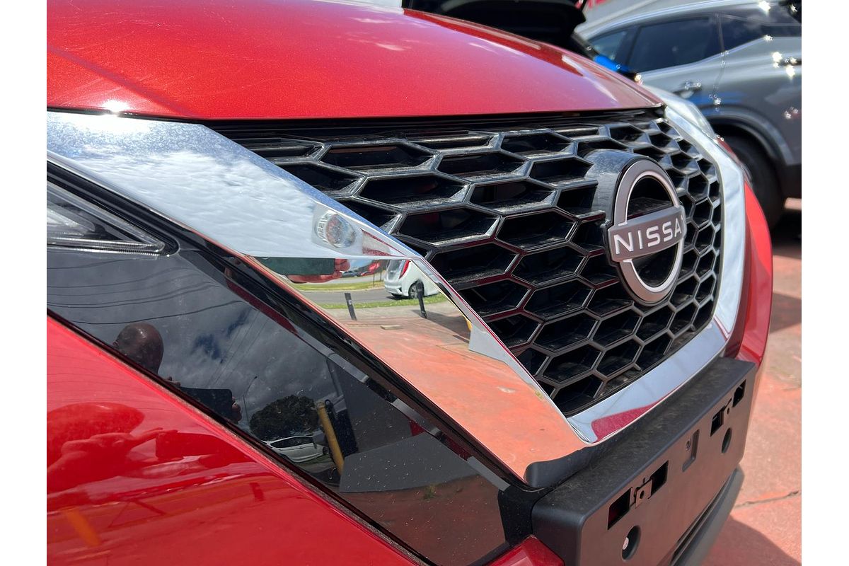 2024 Nissan JUKE ST+ F16