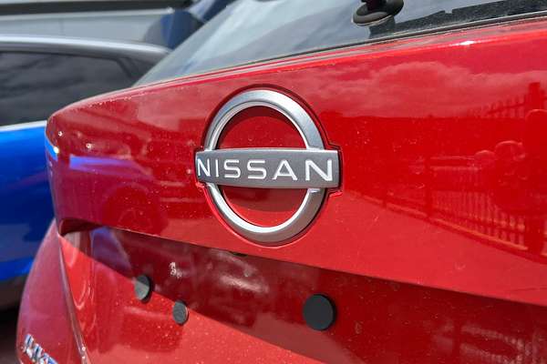 2024 Nissan JUKE ST+ F16