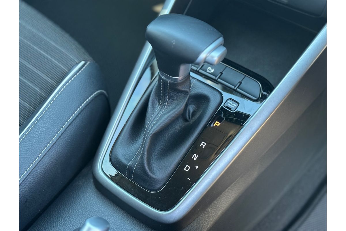 2020 Kia Stonic Sport YB