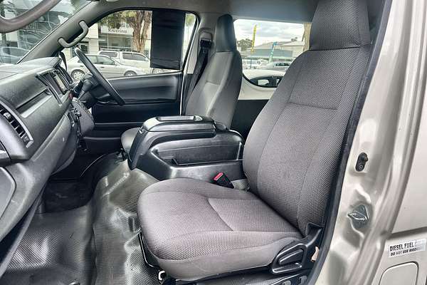2017 Toyota Hiace KDH221R