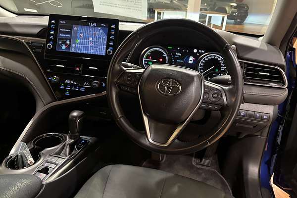 2021 Toyota Camry Ascent Sport AXVH70R