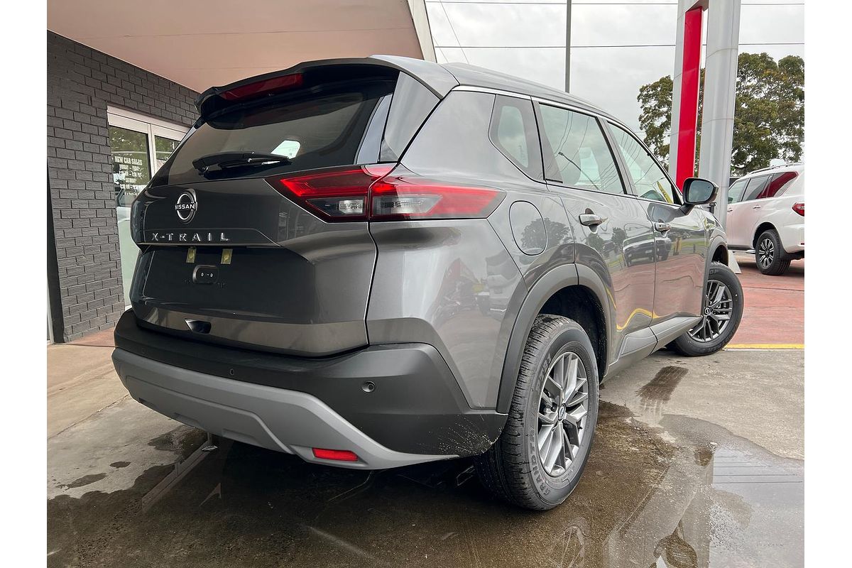 2025 Nissan X-TRAIL ST T33