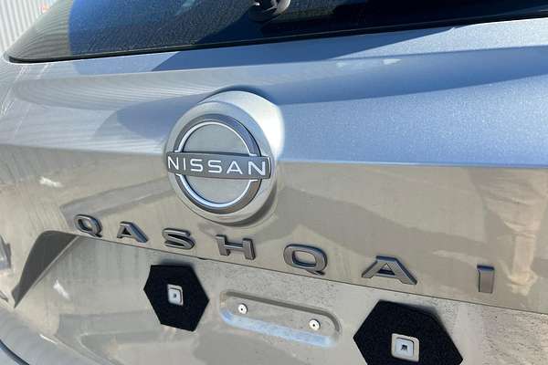 2024 Nissan QASHQAI ST-L J12
