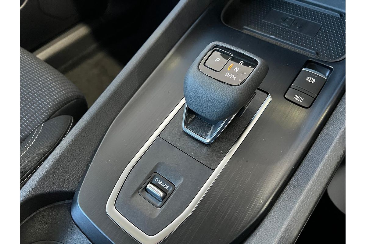 2024 Nissan QASHQAI ST-L J12