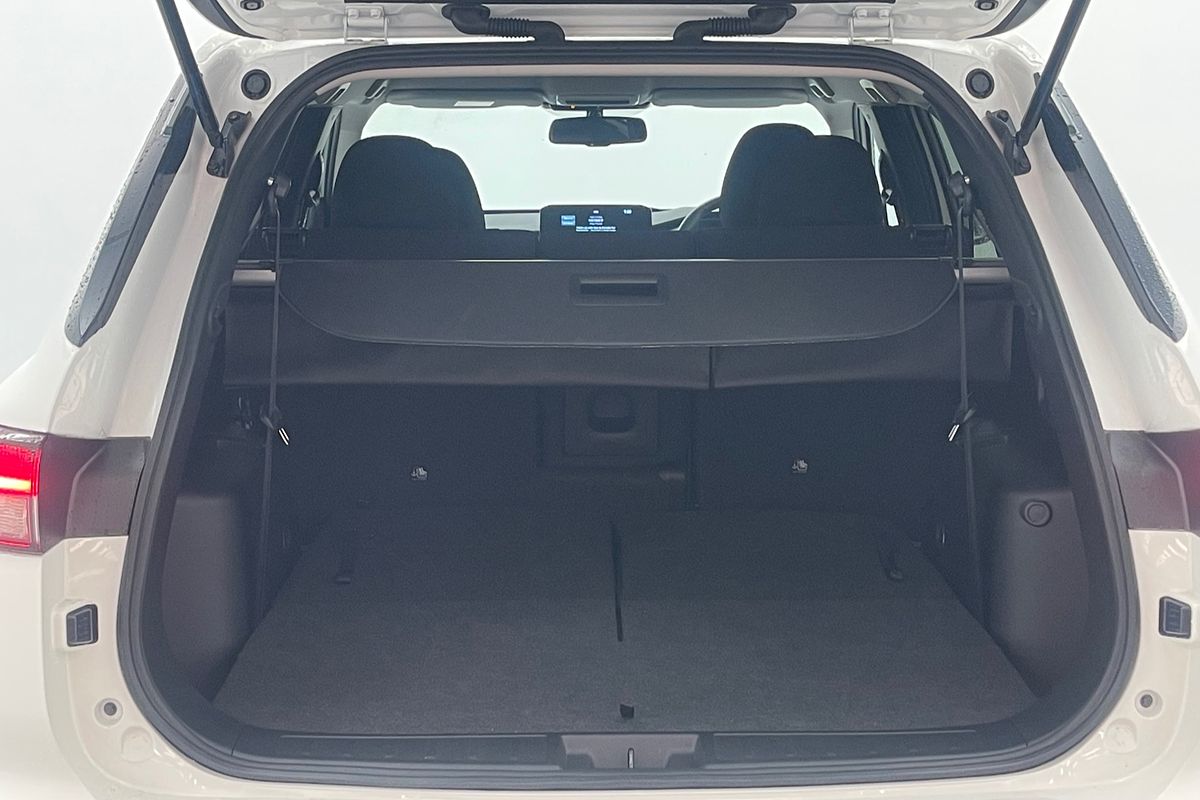 2024 Mitsubishi Outlander LS ZM