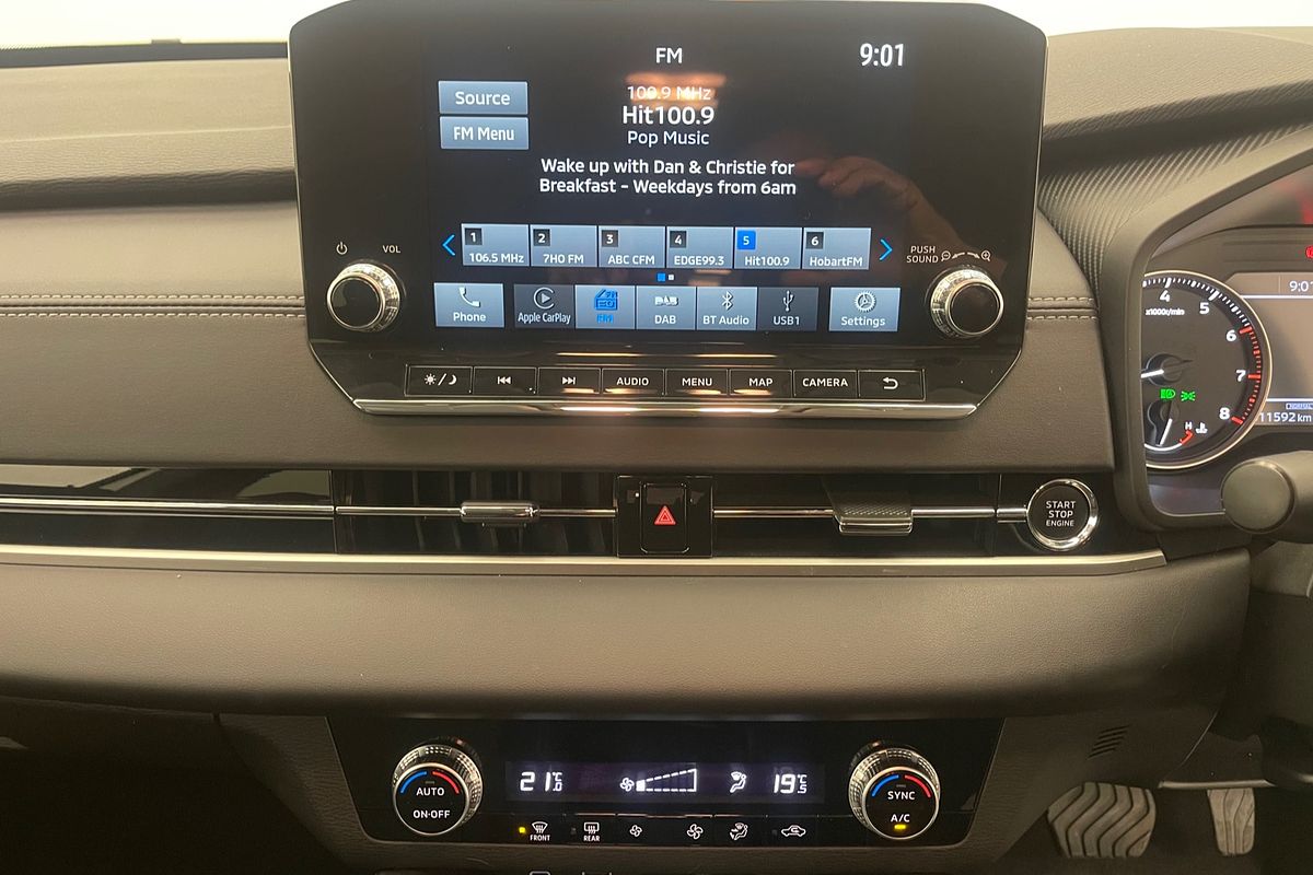 2024 Mitsubishi Outlander LS ZM