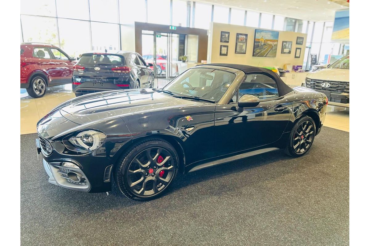 2017 Abarth 124 Spider 348