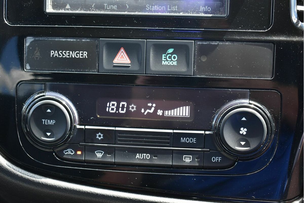 2016 Mitsubishi Outlander LS ZK