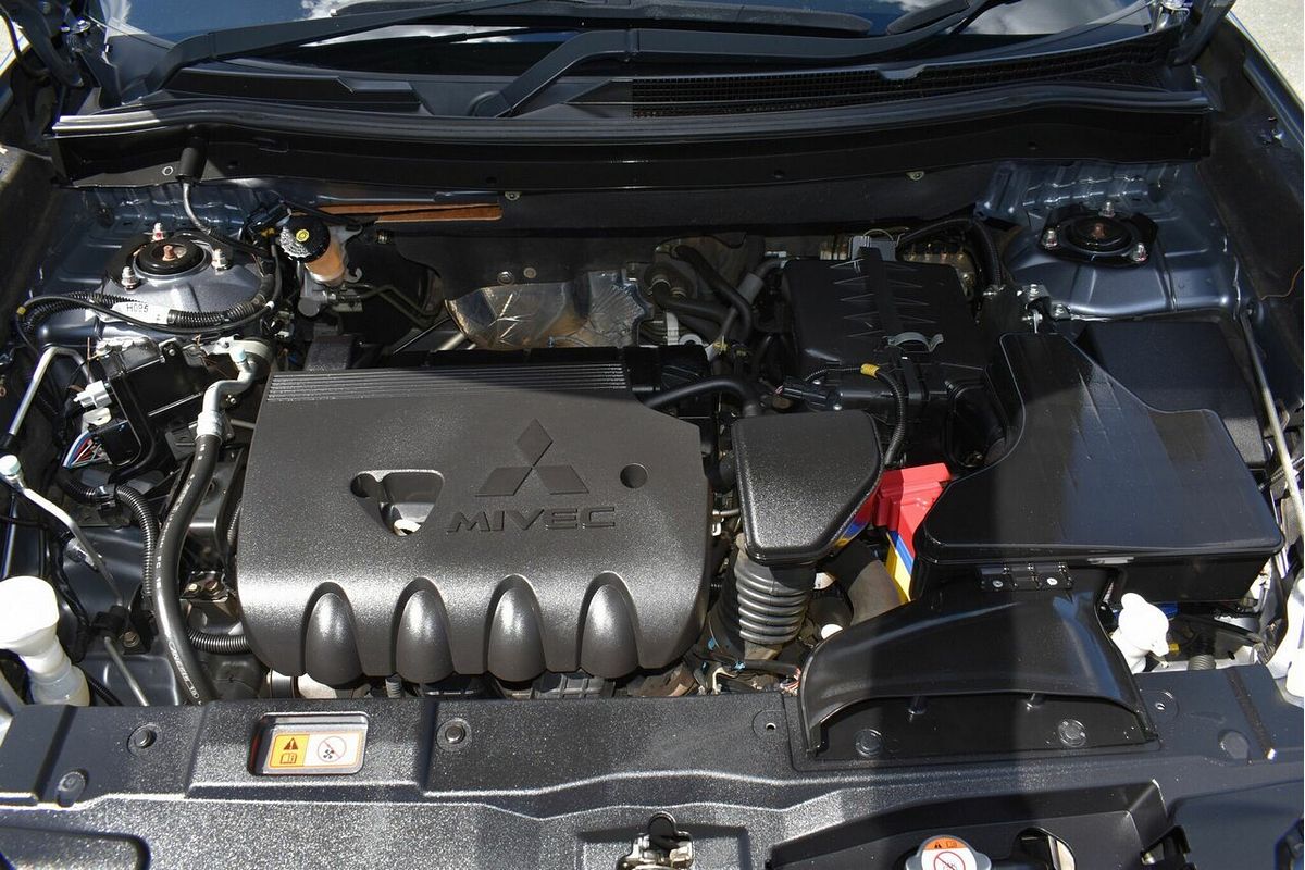 2016 Mitsubishi Outlander LS ZK