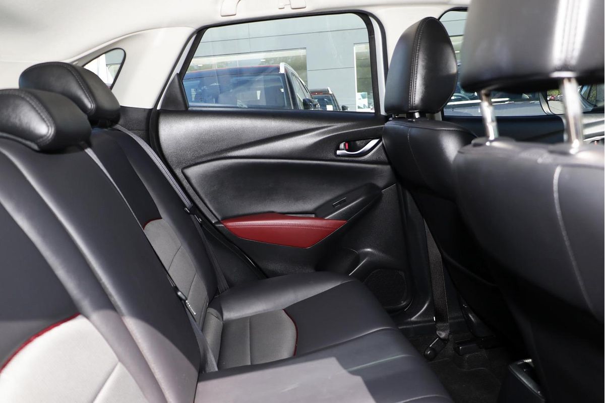 2016 Mazda CX-3 sTouring DK