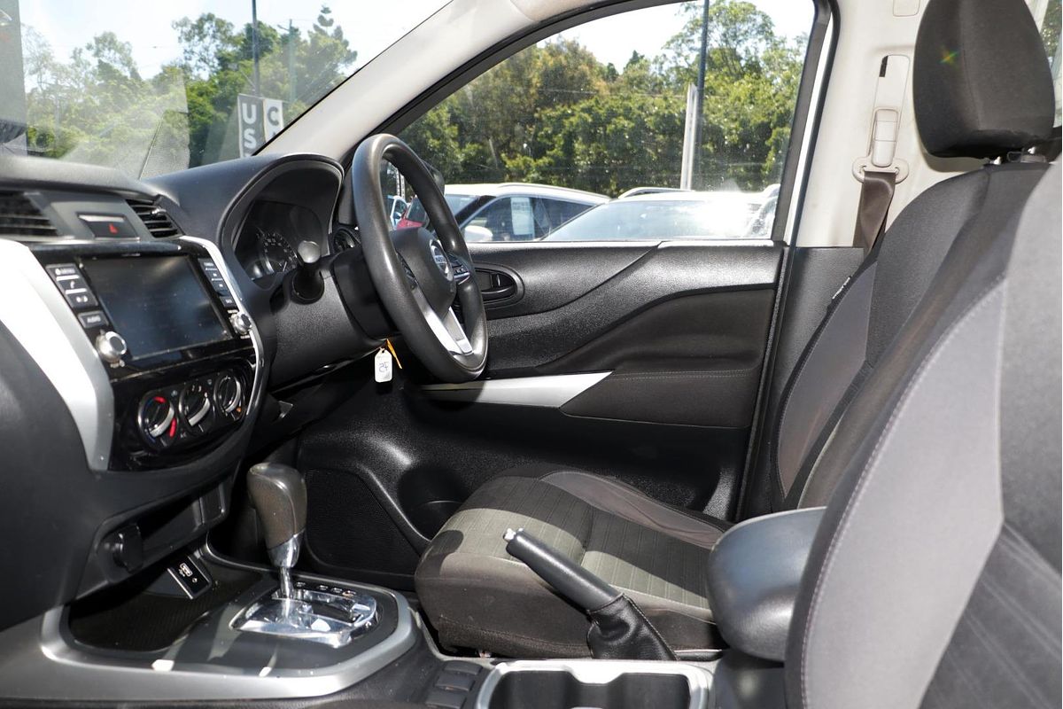 2021 Nissan Navara SL D23 Rear Wheel Drive
