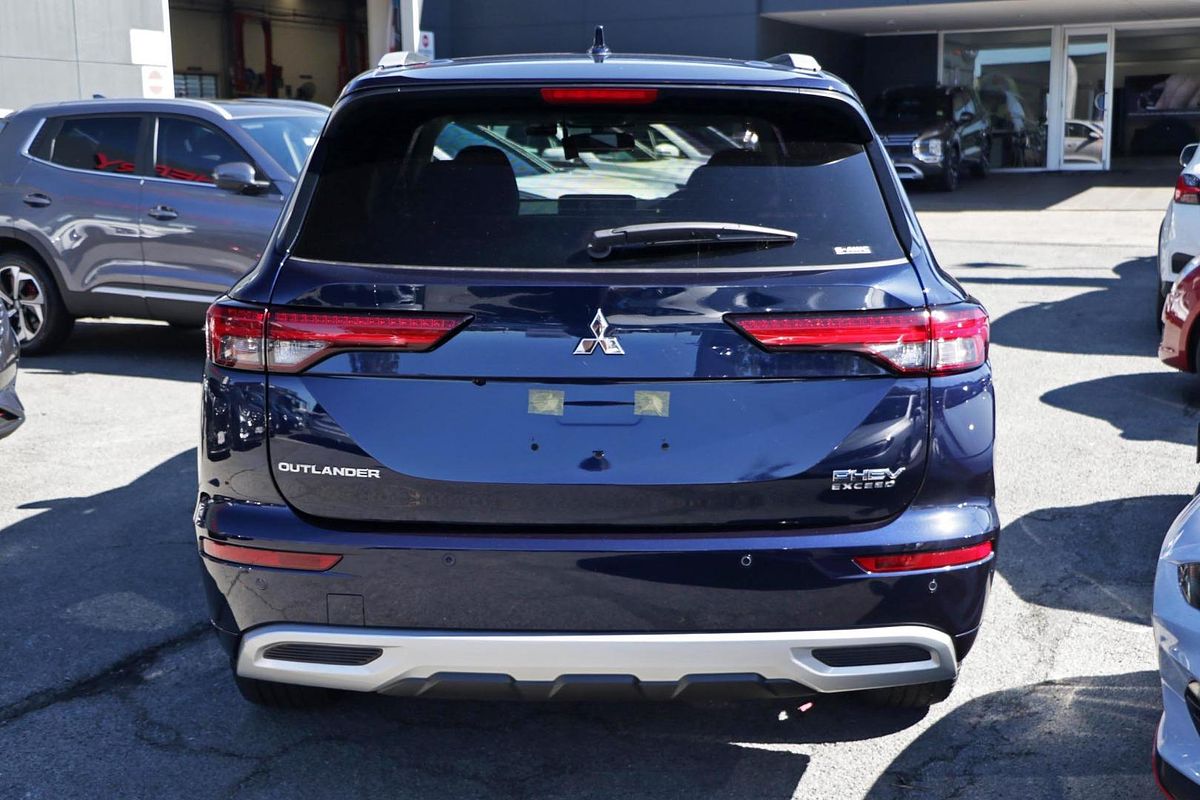 2024 Mitsubishi Outlander PHEV Exceed ZM