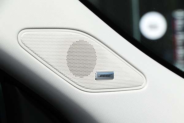2024 Mitsubishi Outlander PHEV Exceed ZM