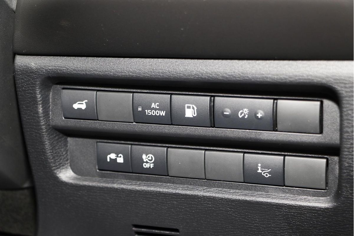 2024 Mitsubishi Outlander PHEV Exceed ZM