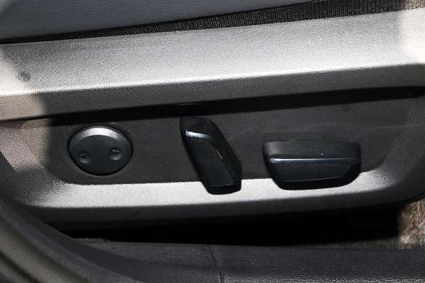 2024 Mitsubishi Outlander PHEV Exceed ZM