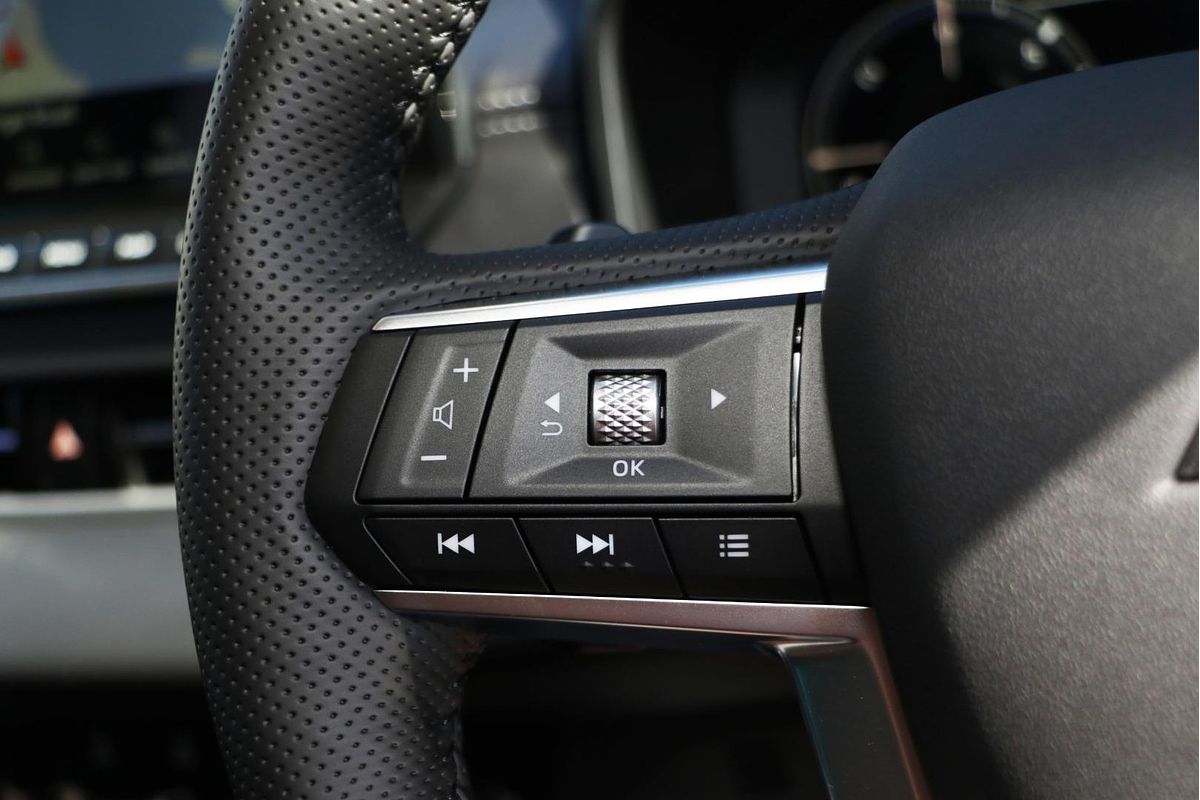 2024 Mitsubishi Outlander PHEV Exceed ZM