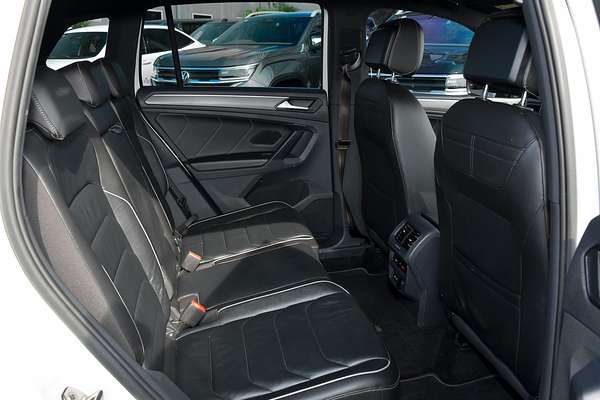 2021 Volkswagen Tiguan 162TSI R-Line 5N