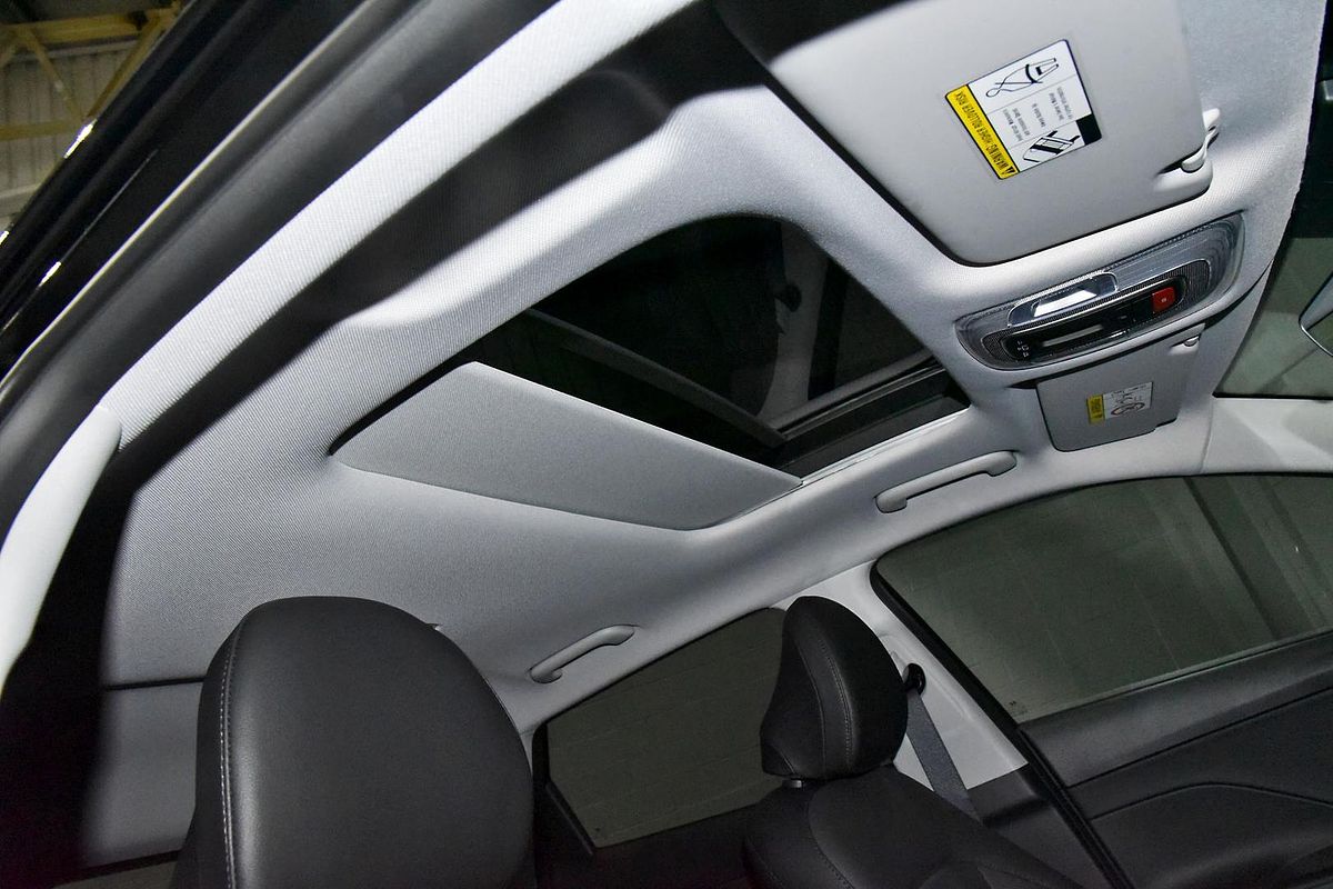 2025 Hyundai Kona Premium SX2.V2