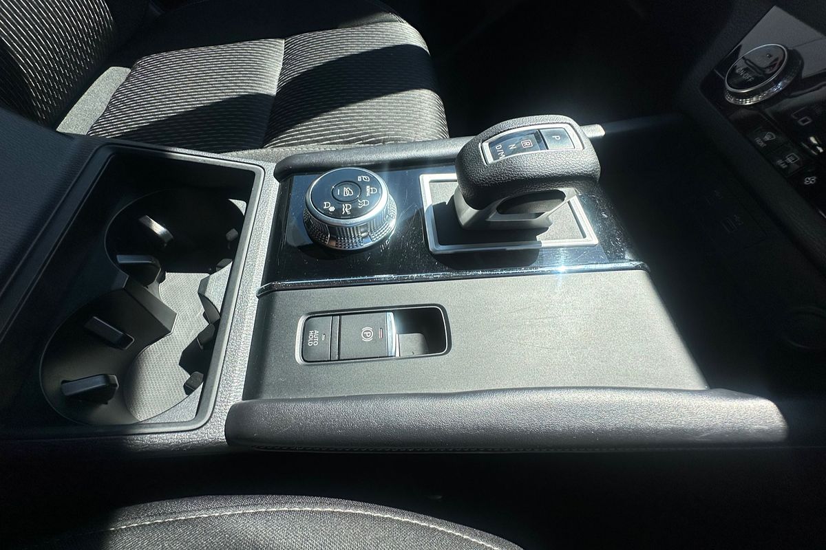 2022 Mitsubishi Outlander ES ZM