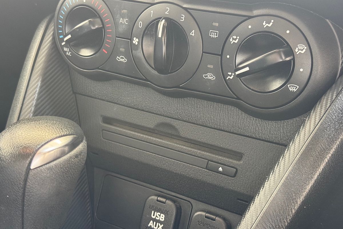 2014 Mazda 2 Neo DJ Series