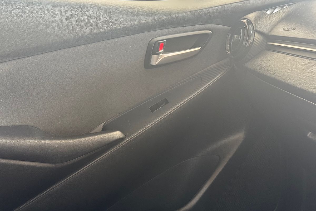 2014 Mazda 2 Neo DJ Series