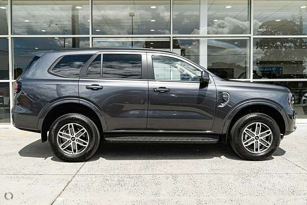 2024 Ford Everest Trend