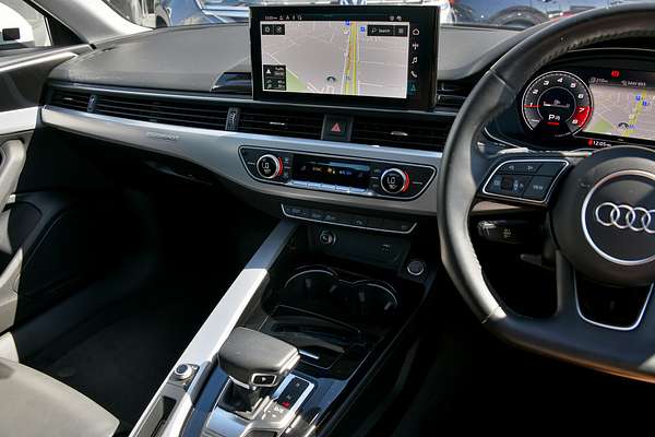 2020 Audi A4 45 TFSI S line B9
