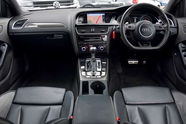 2015 Audi RS4 B8
